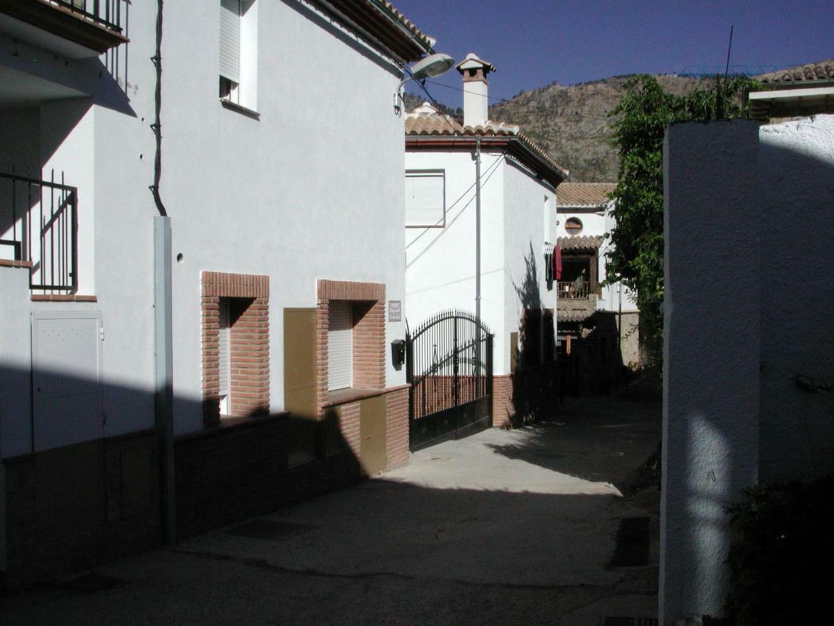 Apartamentos El Risquillo Arroyo Frio Exterior photo